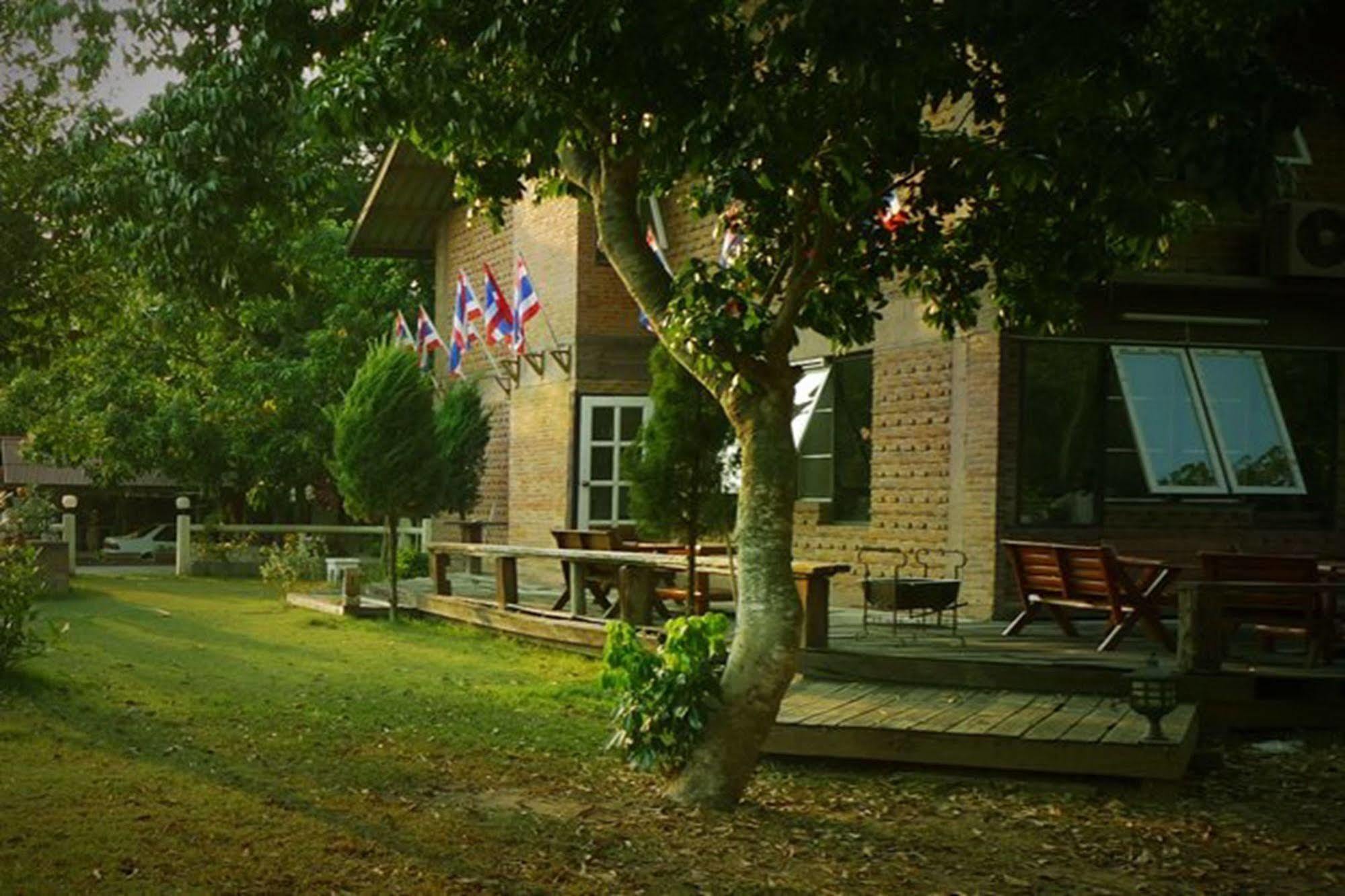 נאן Srinual Lodge מראה חיצוני תמונה