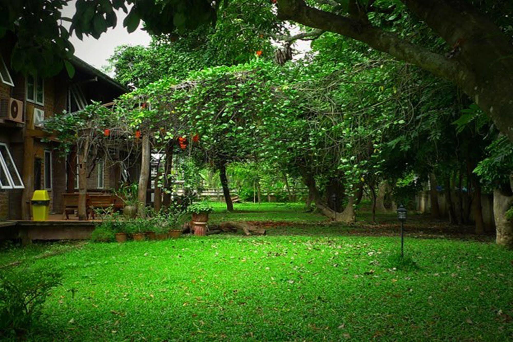 נאן Srinual Lodge מראה חיצוני תמונה