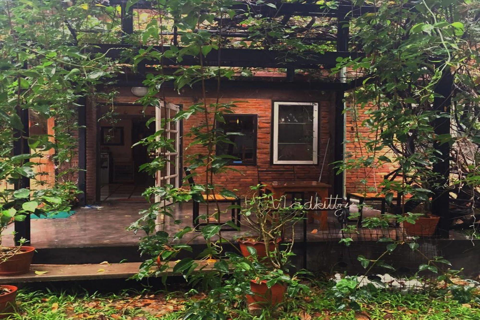 נאן Srinual Lodge מראה חיצוני תמונה